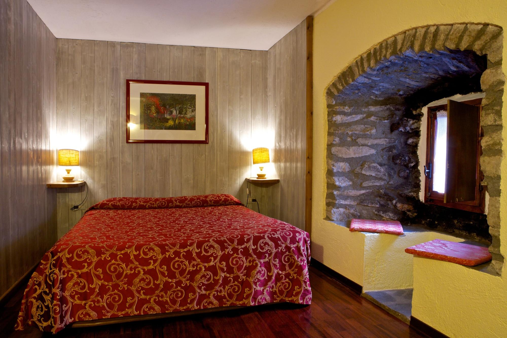 Hotel Dolonne Courmayeur Eksteriør bilde