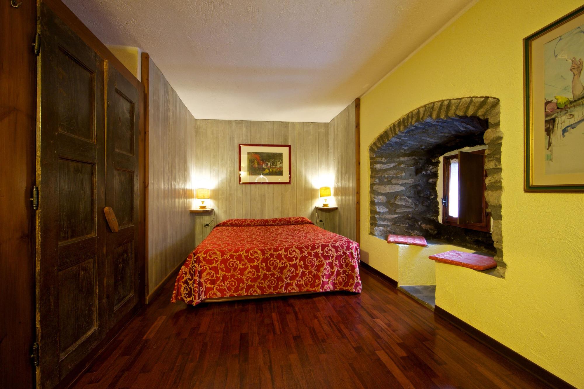 Hotel Dolonne Courmayeur Eksteriør bilde