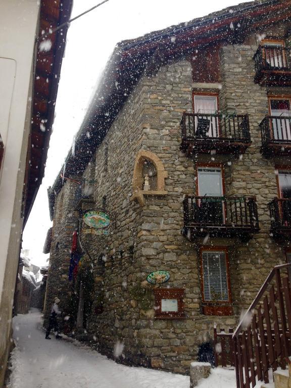 Hotel Dolonne Courmayeur Eksteriør bilde