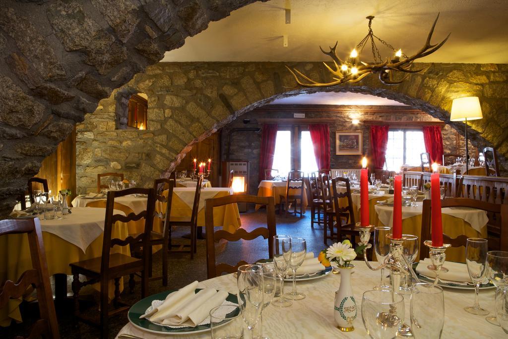 Hotel Dolonne Courmayeur Eksteriør bilde
