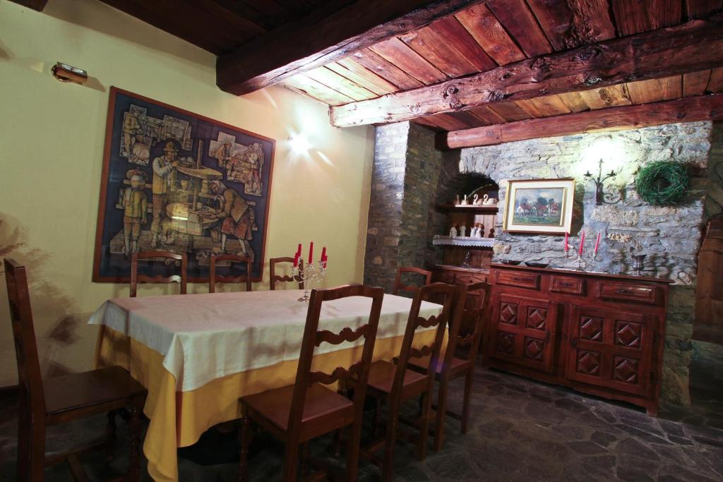 Hotel Dolonne Courmayeur Eksteriør bilde